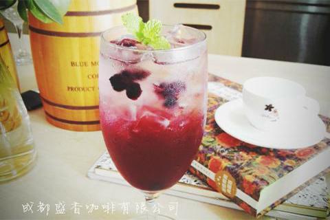 藍莓氣泡水